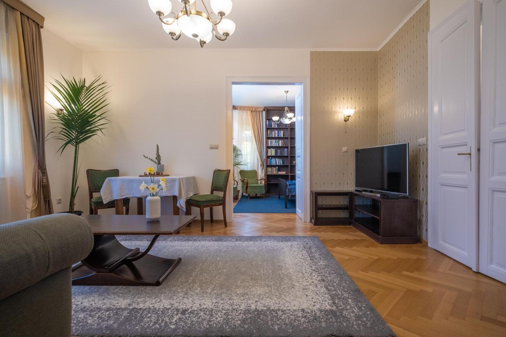 Giovanni'S Airport House Budapešť Exteriér fotografie